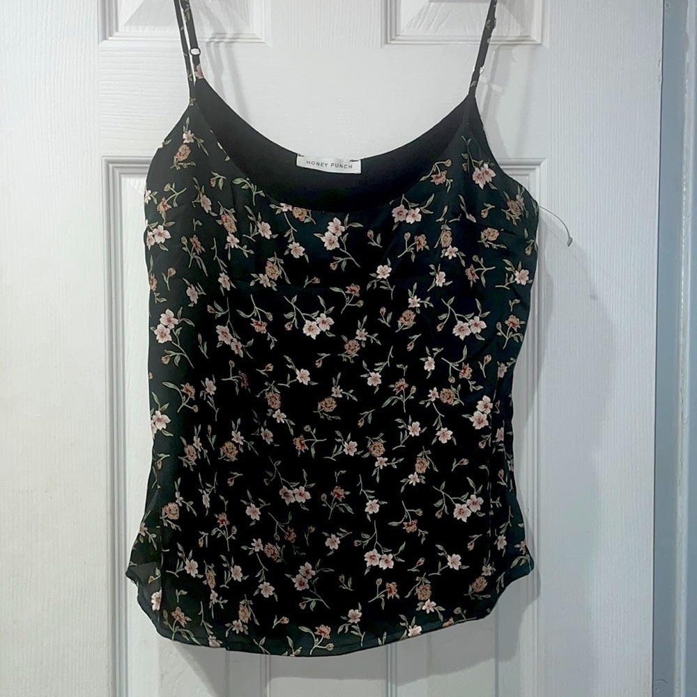 BOGO 🌸🌼 Honey Punch FLORAL SATIN CAMISOLE TOP NWOT